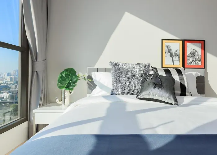 Lumpini Suite Phetchaburi-Makkasan